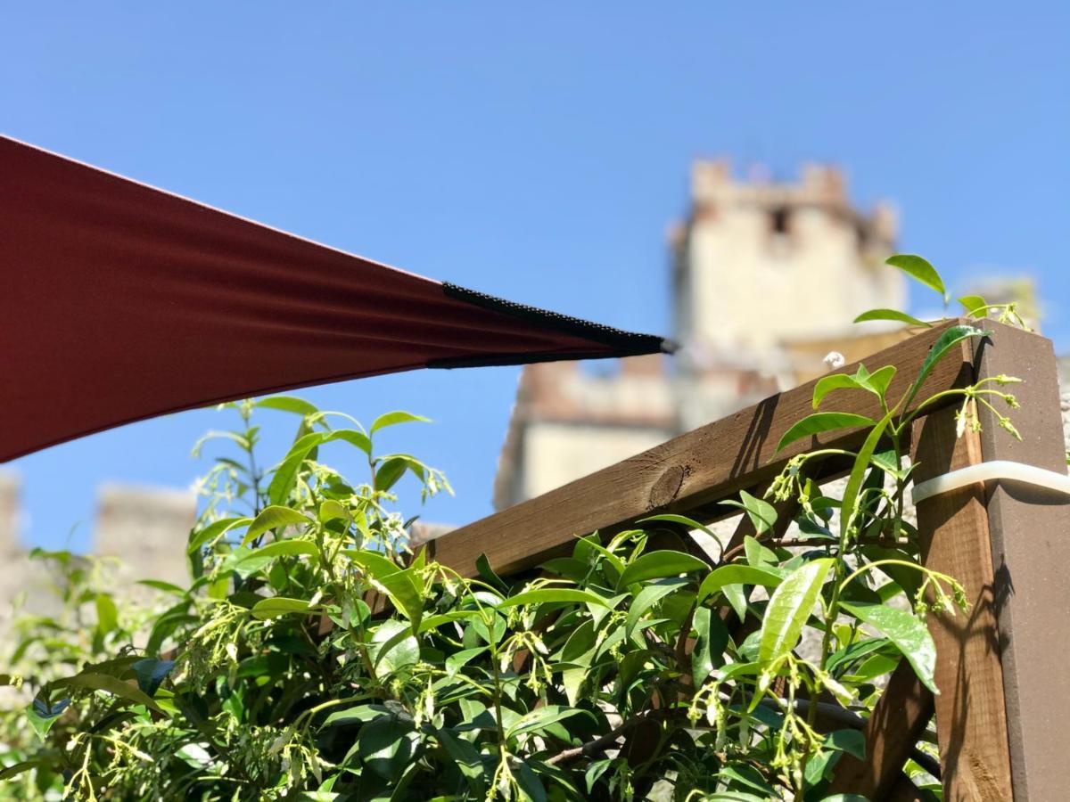 Il Castello Apartment Malcesine Luaran gambar
